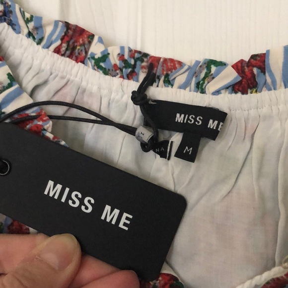 Miss Me Blue Floral OTS Romper - Picture 4 of 7